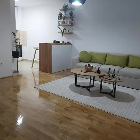 Apartment Luka